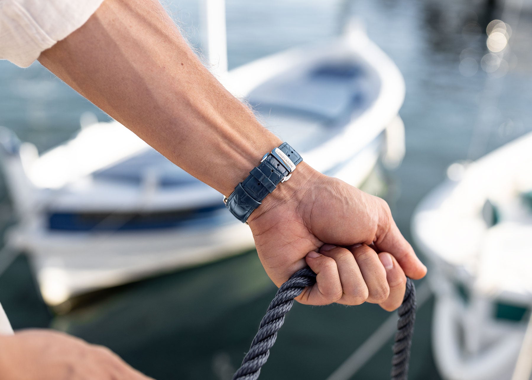 Mitternachtsschwarzes Apple Watch Lederuhrenband von Longvadon